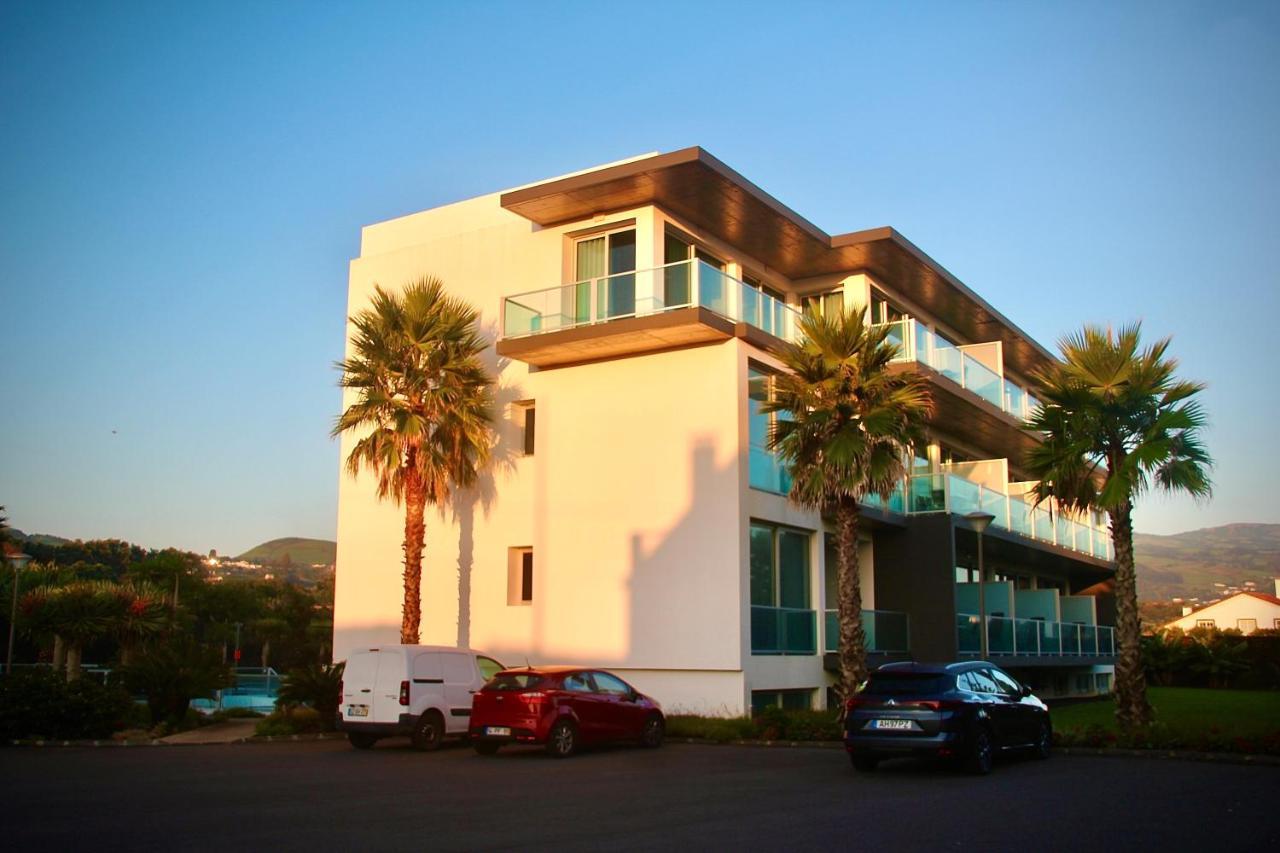Whalesbay Hotel Apartamentos Capelas Dış mekan fotoğraf