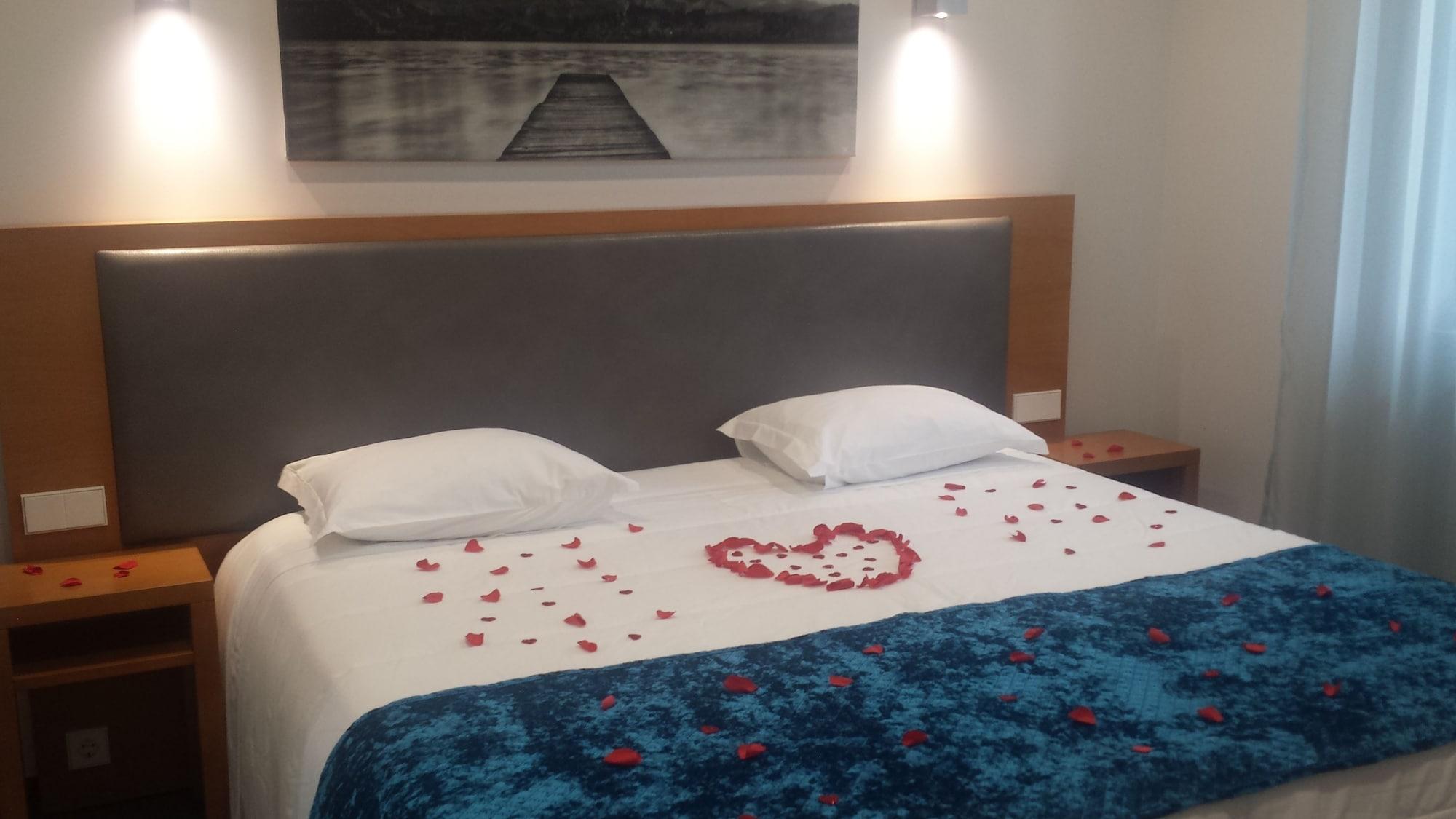 Whalesbay Hotel Apartamentos Capelas Dış mekan fotoğraf