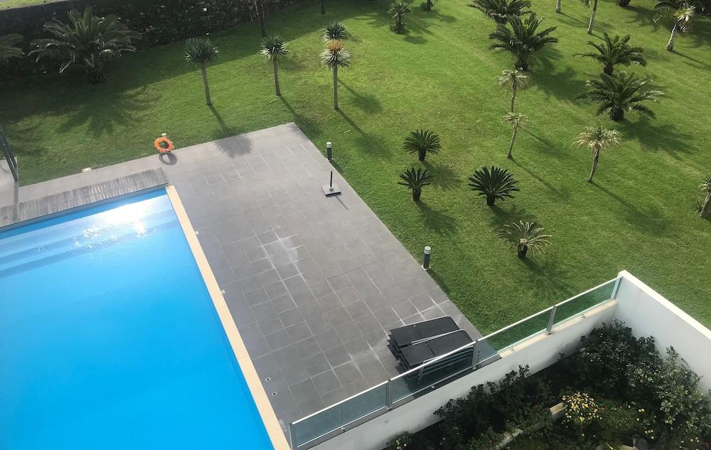 Whalesbay Hotel Apartamentos Capelas Dış mekan fotoğraf