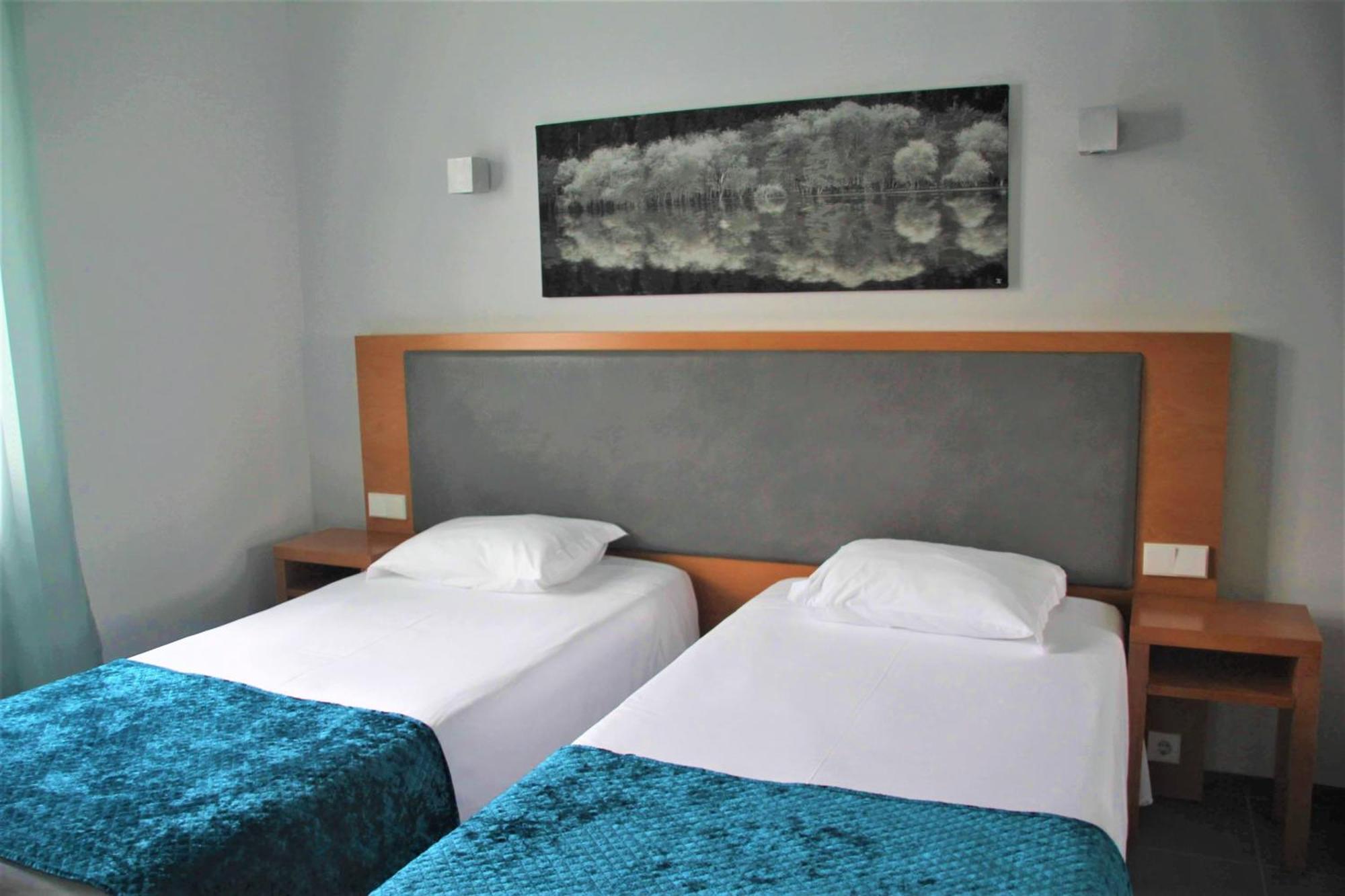 Whalesbay Hotel Apartamentos Capelas Dış mekan fotoğraf